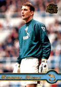 1997-98 Merlin Premier Gold #68 Russell Hoult